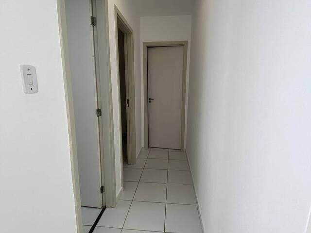 Apartamento para Venda em Caraguatatuba - 5