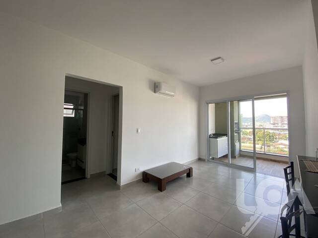 Apartamento para Venda em Caraguatatuba - 4