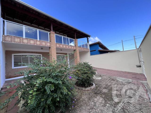 #165 - Sobrado para Venda em Caraguatatuba - SP