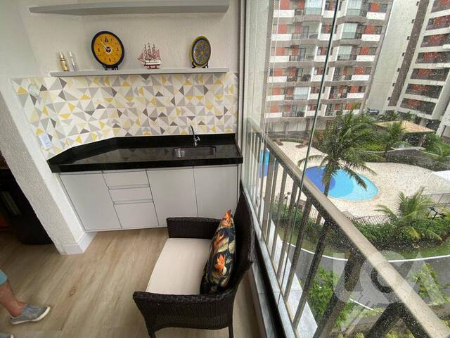 Apartamento para Venda em Caraguatatuba - 5