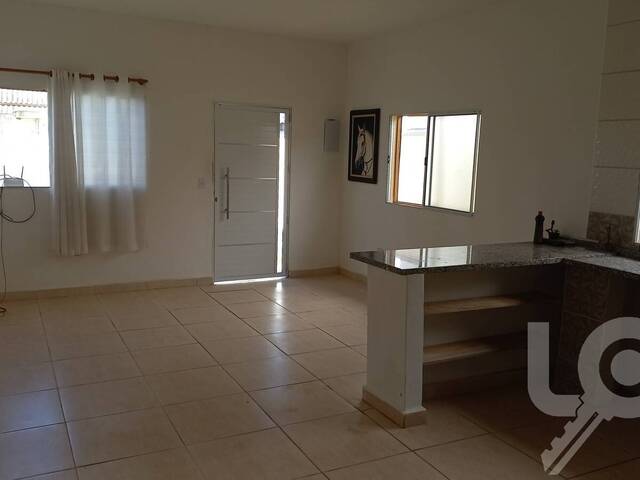#285 - Casa para Venda em Caraguatatuba - SP